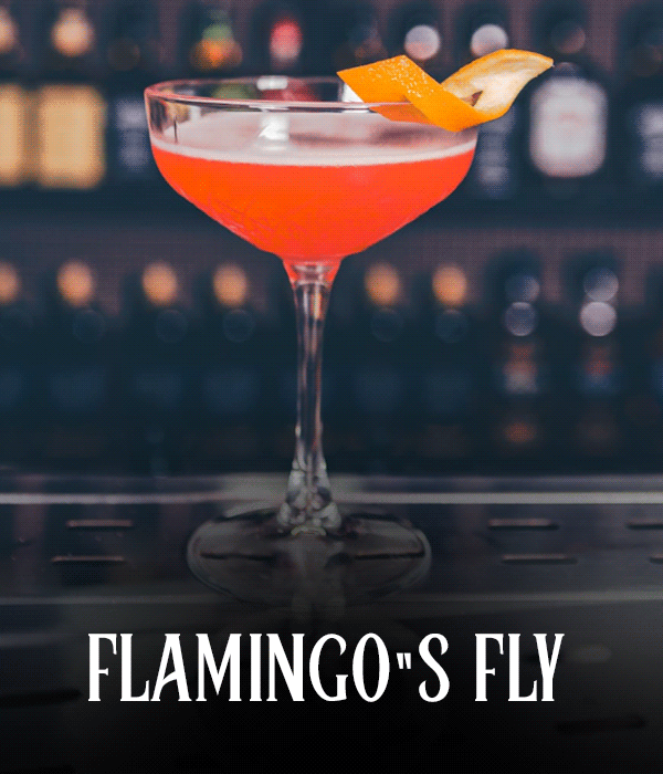 Mergulhe nos sabores e aromas desse drink que vai fazer você pedir mais um Composição: Xarope de Flor de SAbugueiro, Suco de limão Siciliano e Clara Pasteurizada